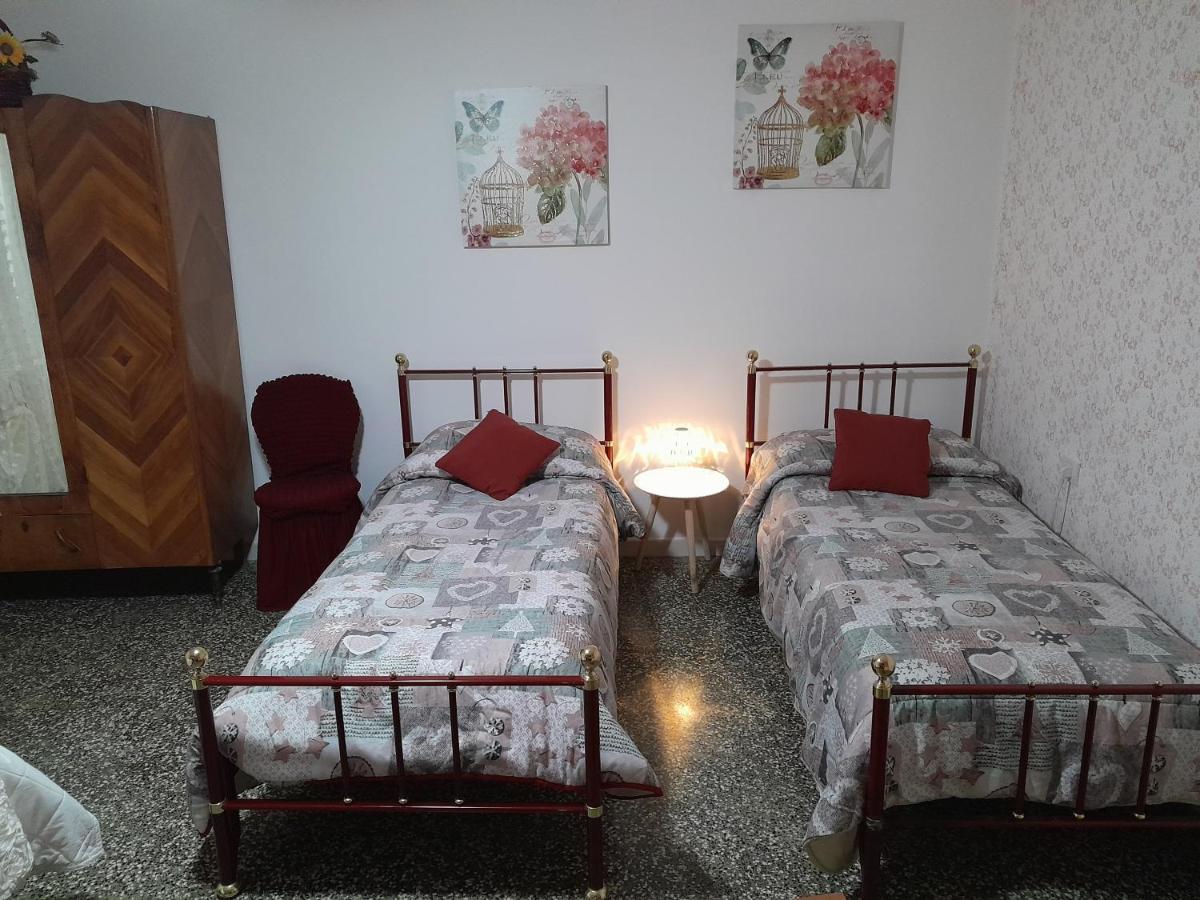 Casa Vacanza Nonna Dora Matera Exteriör bild